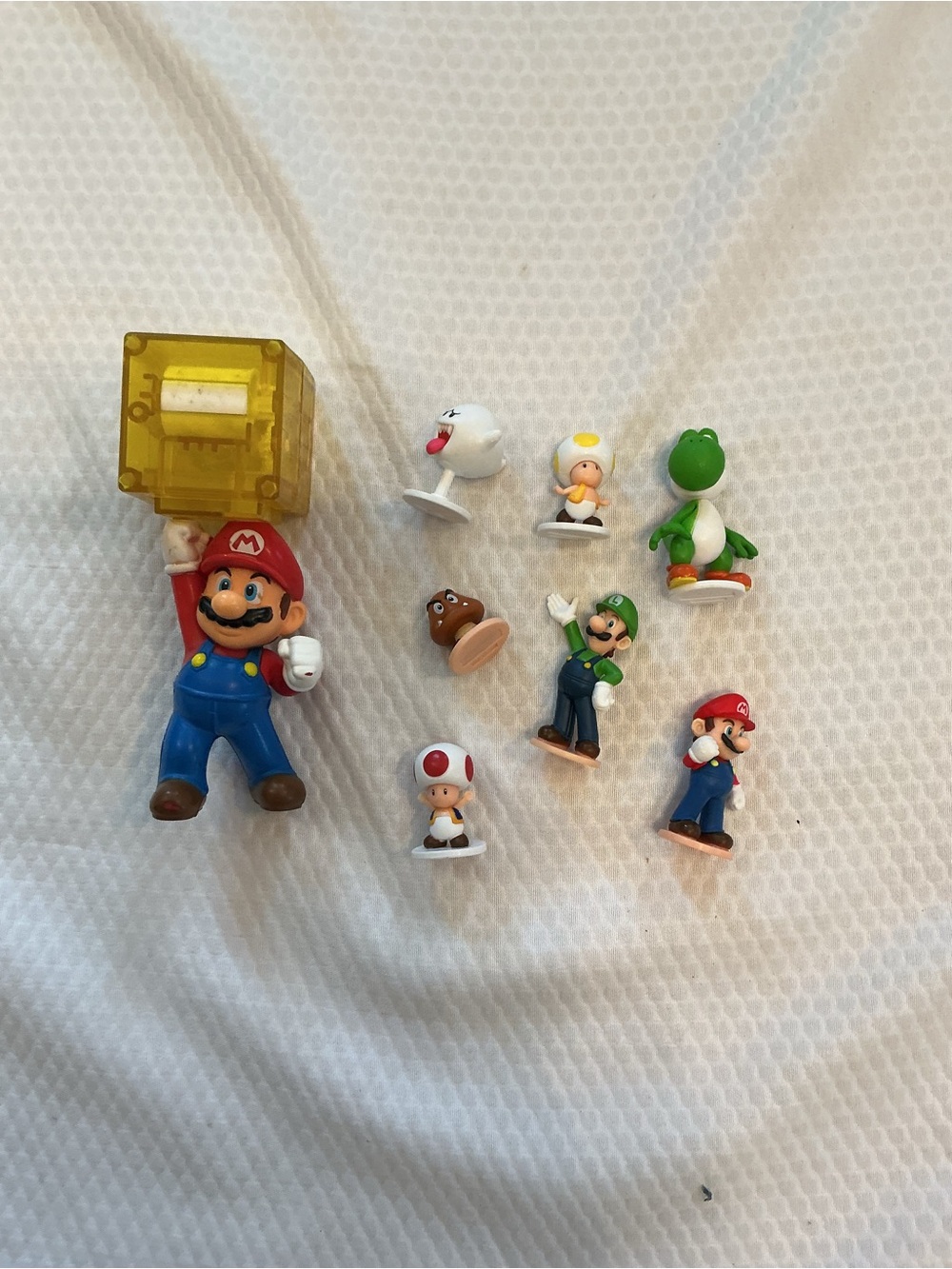 Nintendo Colorful Super Mario Character Figure Set - Red, Green, Yellow, White